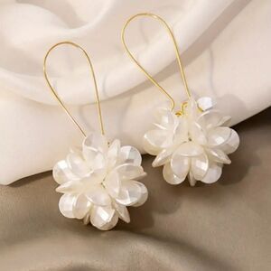 3D Floral Earrings White Big Flowers Gold Plated Dangle Earrings